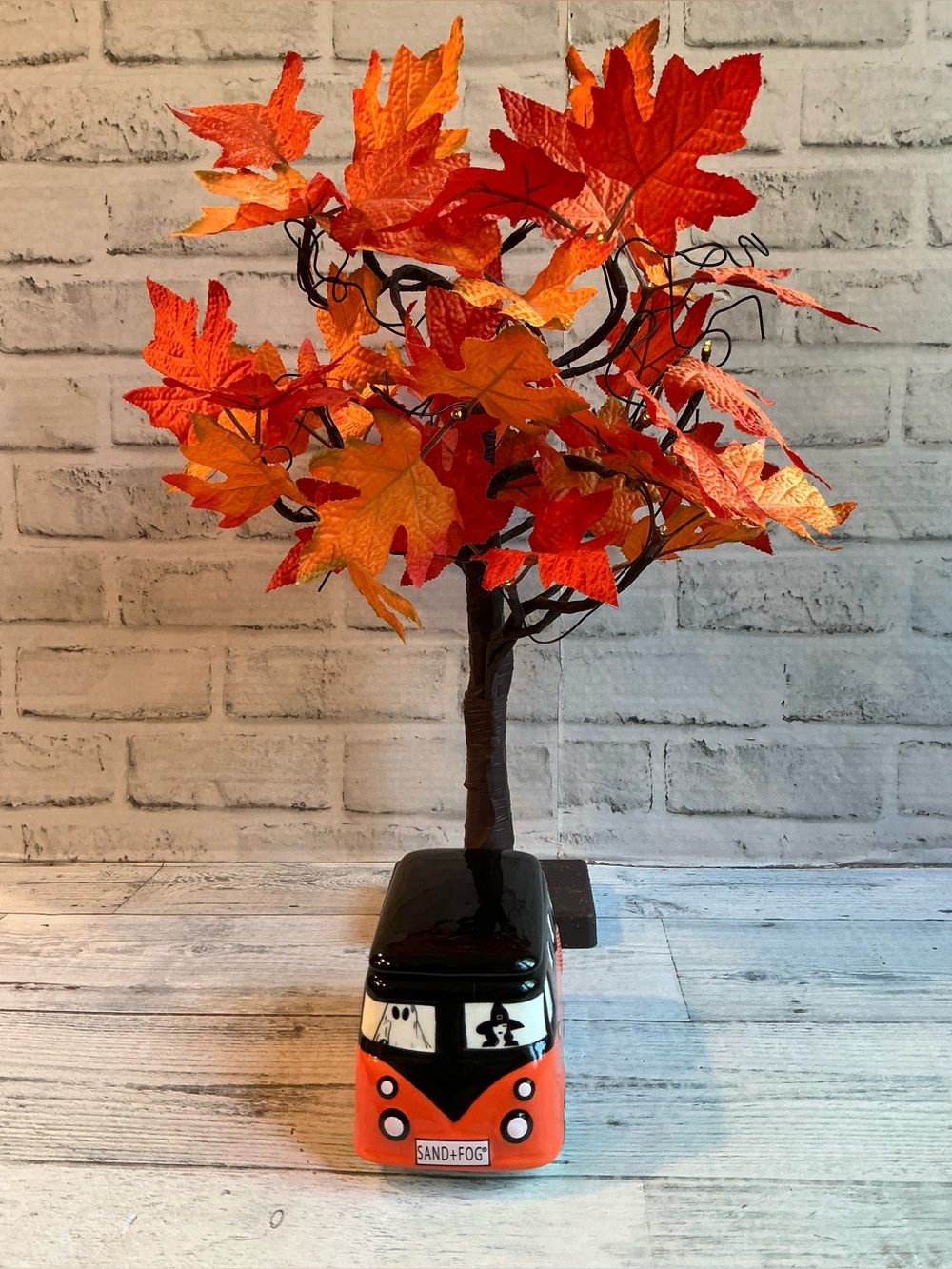 SAND AND FOG 14oz 2 Wick Halloween Van Apple Cider Candle